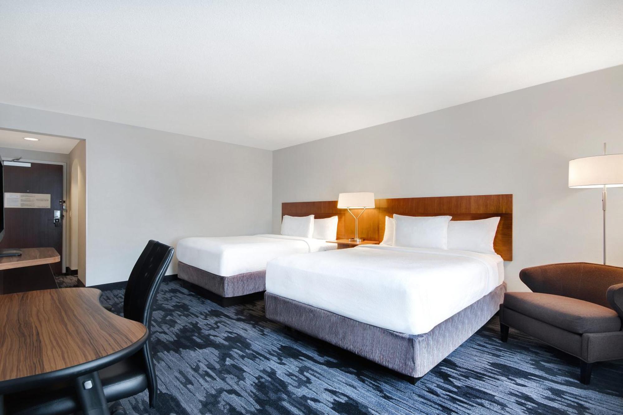 Fairfield Inn And Suites By Marriott Rochester West/Greece Экстерьер фото