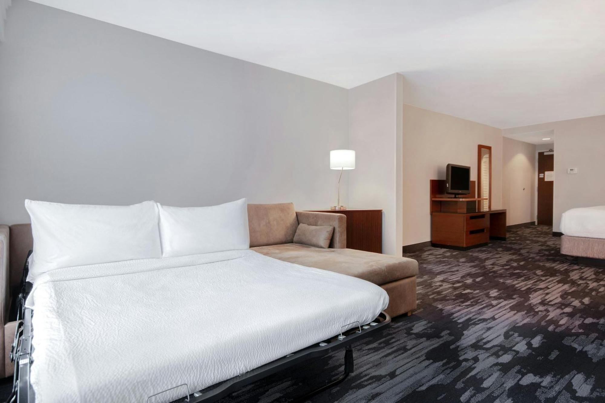 Fairfield Inn And Suites By Marriott Rochester West/Greece Экстерьер фото