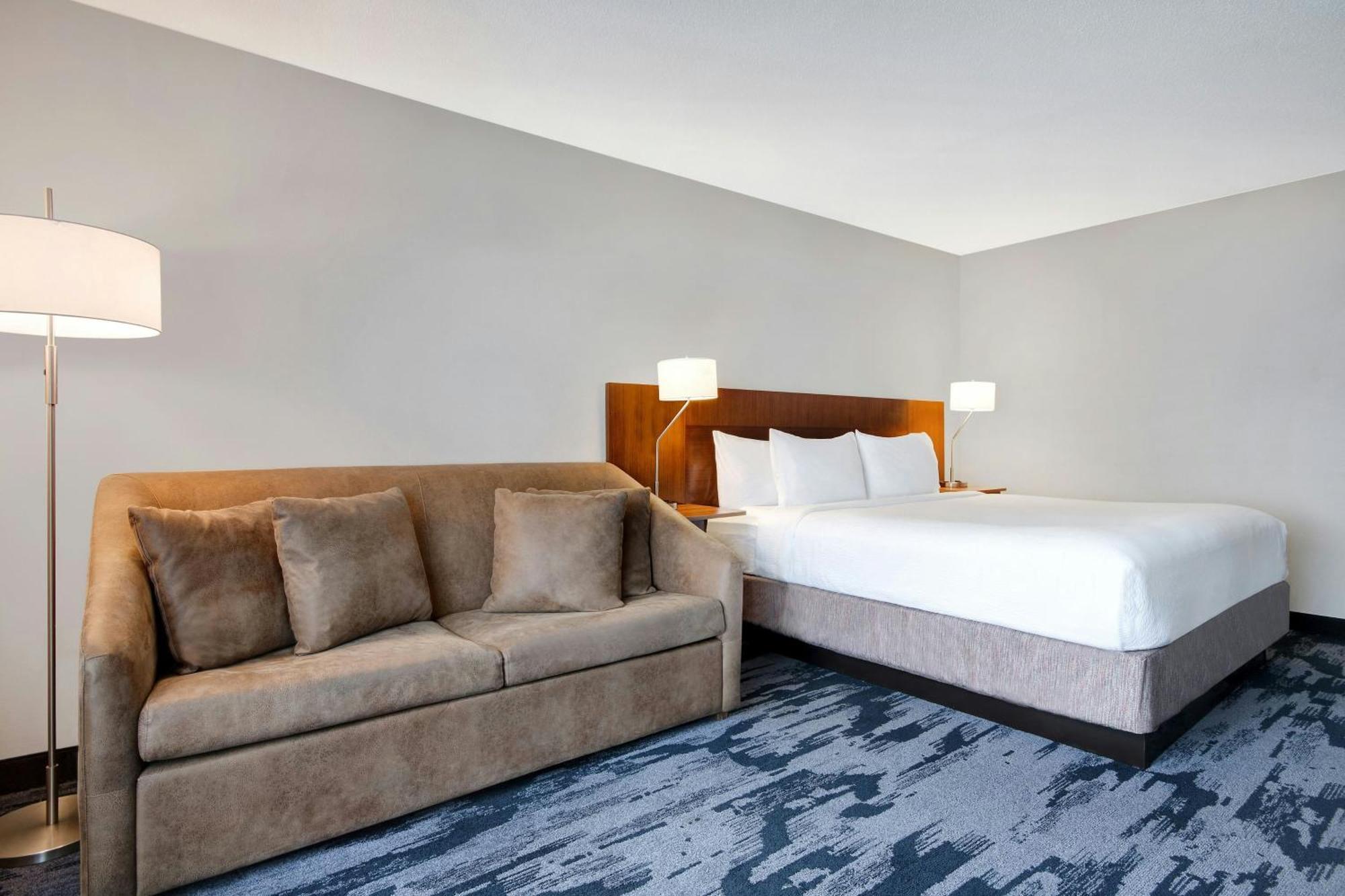 Fairfield Inn And Suites By Marriott Rochester West/Greece Экстерьер фото